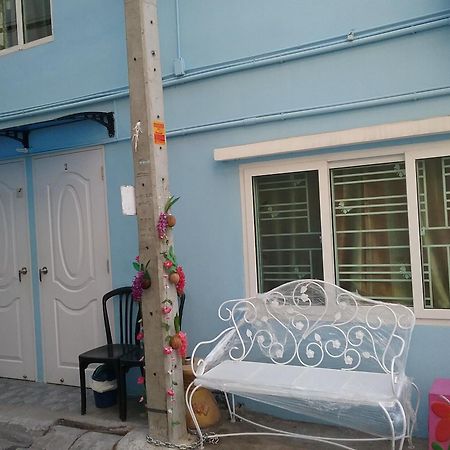 Danee Hostel Bangkok Luaran gambar