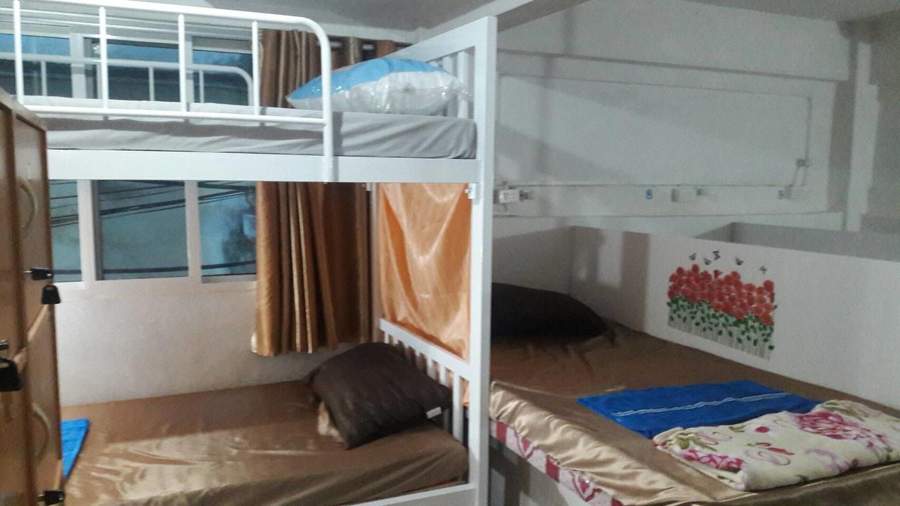 Danee Hostel Bangkok Luaran gambar